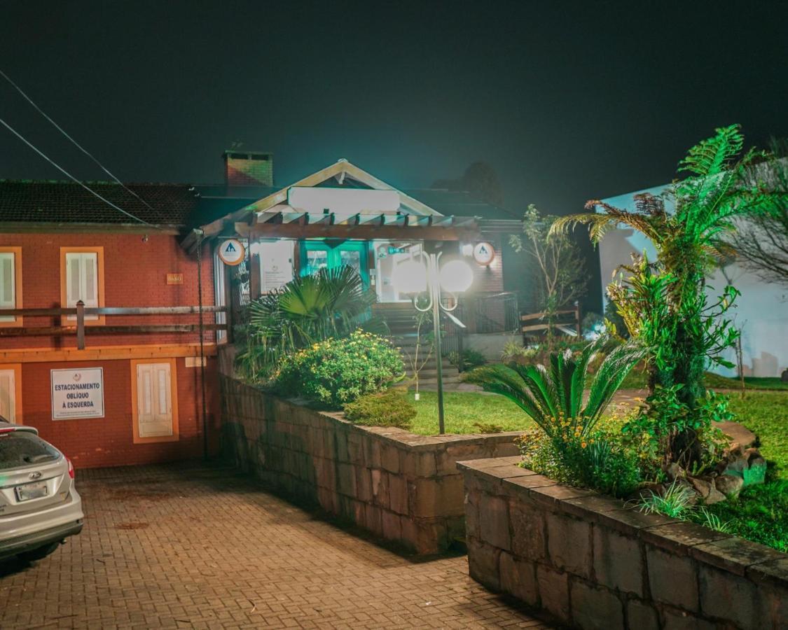 Gramado Hostel Esterno foto
