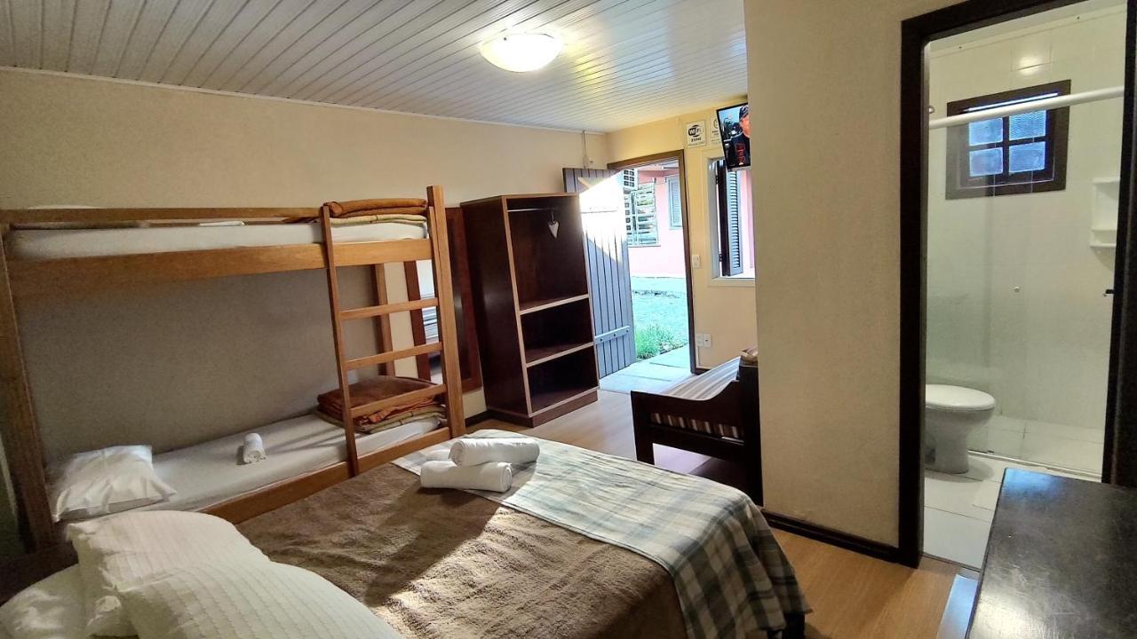 Gramado Hostel Esterno foto