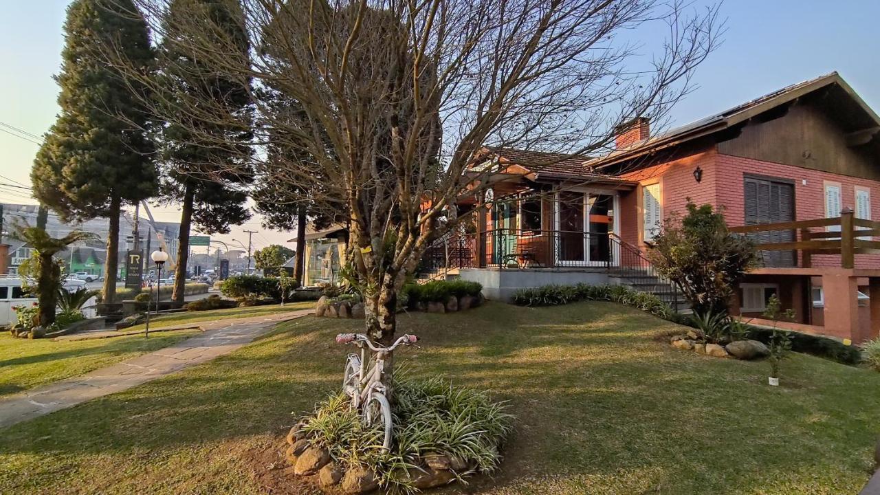 Gramado Hostel Esterno foto