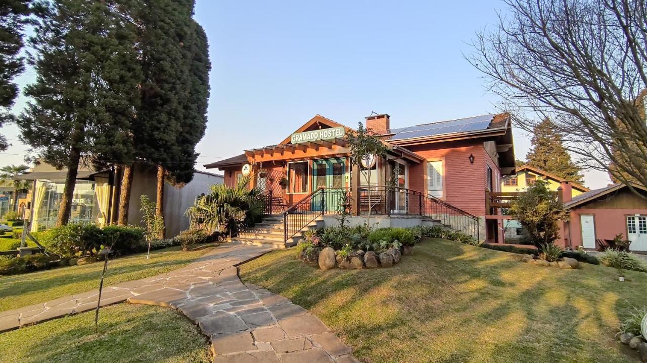Gramado Hostel Esterno foto