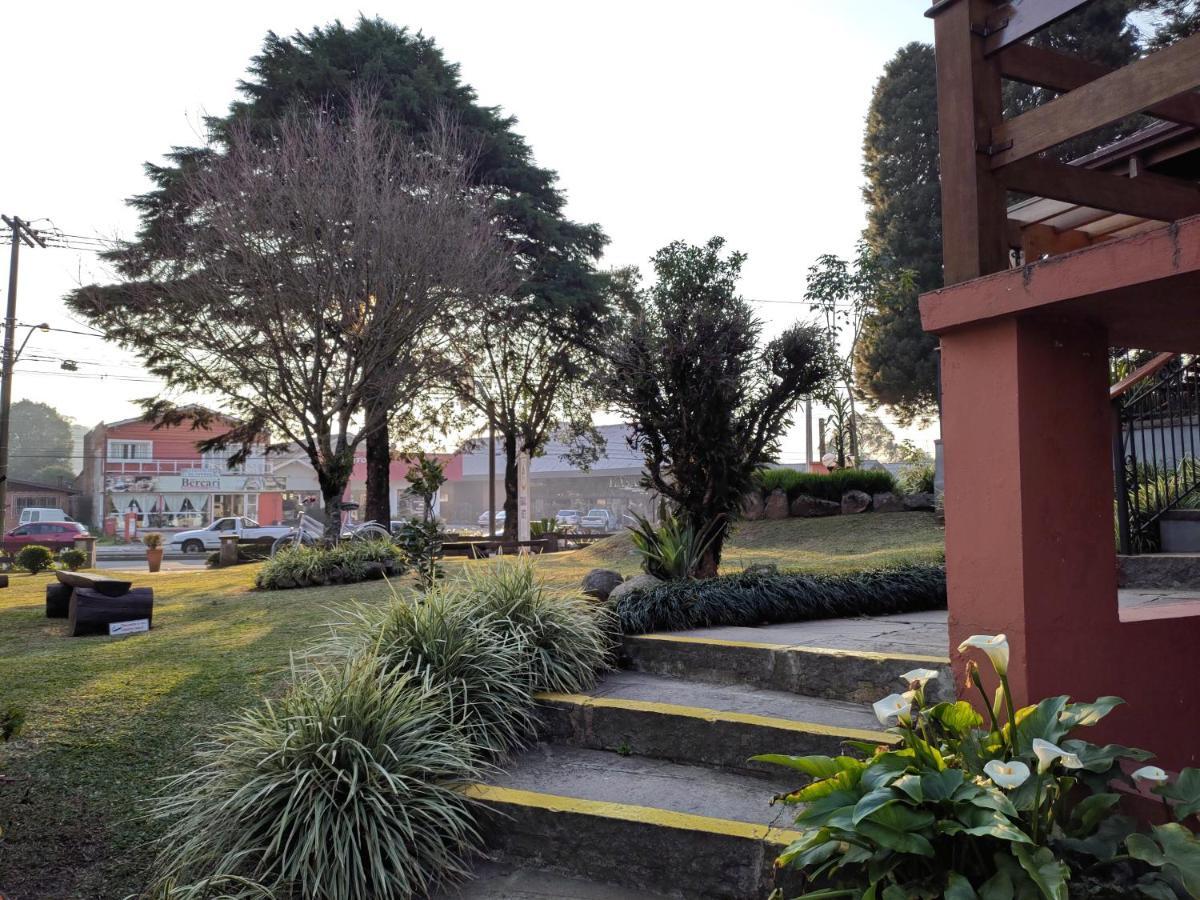 Gramado Hostel Esterno foto